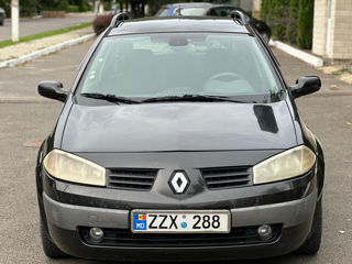 Renault Megane foto 2