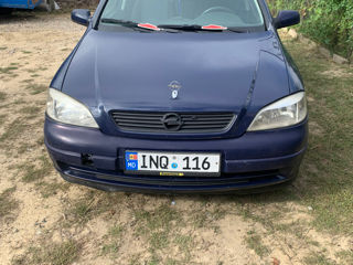 Opel Astra foto 1