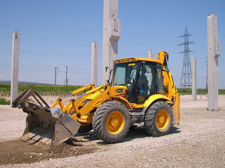 JCB 4cx servici excavator Balti foto 2