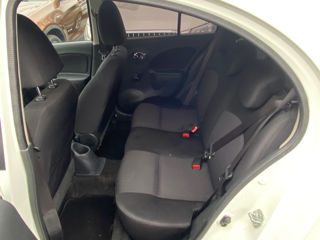 Nissan Micra foto 8