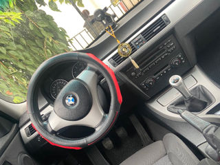 BMW 3 Series foto 3