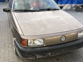 Piese auto, dezmembrare volkswagen passat 1989 1,8 benzin. Разборка, razborca