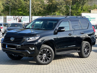 Toyota Land Cruiser Prado foto 3