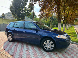 Renault Megane foto 2