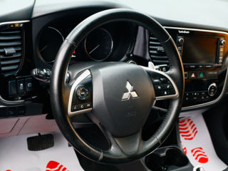 Mitsubishi Outlander foto 6