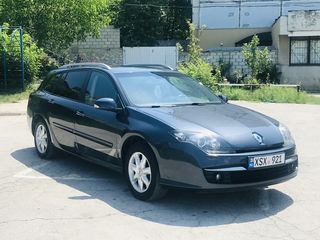 Renault Laguna foto 2