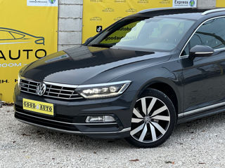 Volkswagen Passat foto 2