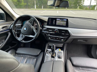 BMW 5 Series foto 5