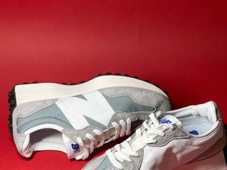 New Balance 327 Poze reale foto 3