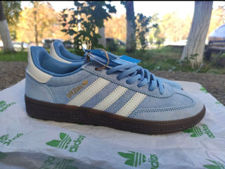 Adidas spezial