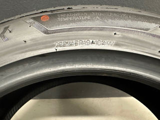 255/45 R19 Hankook foto 5