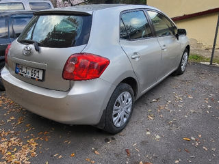 Toyota Auris foto 4