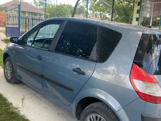 Renault Scenic foto 2