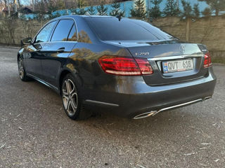 Mercedes E-Class foto 8