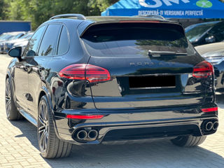 Porsche Cayenne foto 5