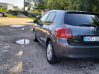 Toyota Auris foto 6