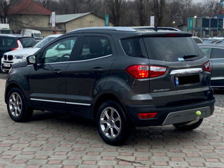 Ford EcoSport foto 4