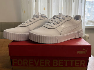 Puma Carina trainers in white foto 2