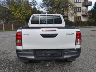 Toyota Hilux foto 6