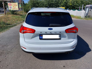 Ford Focus foto 10