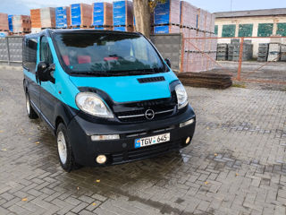 Opel Vivaro foto 4