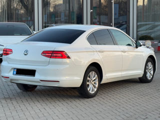 Volkswagen Passat foto 4