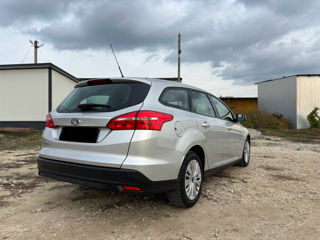 Ford Focus foto 4