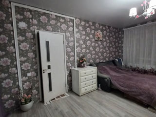 Apartament cu 2 camere, 57 m², Centru, Chișinău foto 2