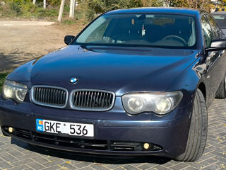 BMW 7 Series foto 2