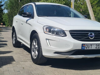 Volvo XC60 foto 4