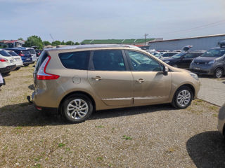 Renault Grand Scenic foto 4