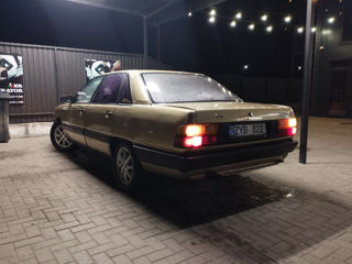 Audi 100 foto 6