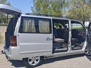 Mercedes Vito foto 4