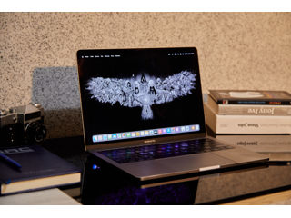 MacBook Pro 13, 2017/ i5 7gen/ 8gb Ram/ 128gb SSD/ 931 cicluri/ Ventura
