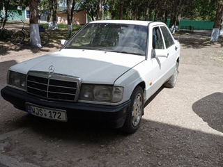 Mercedes 190