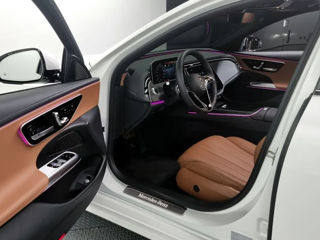 Mercedes E-Class foto 3