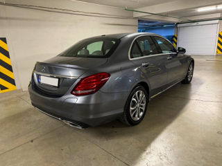 Mercedes C-Class foto 4