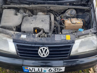 Volkswagen Sharan foto 8