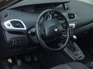 Renault Scenic foto 5