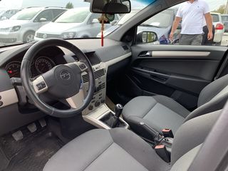 Opel Astra foto 6