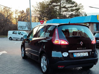 Renault Scenic foto 3