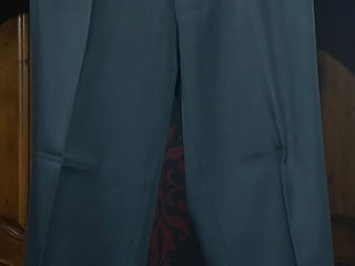 Продаются мужские брюки размера XL темные недорого foto 2