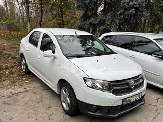 Dacia Logan foto 2