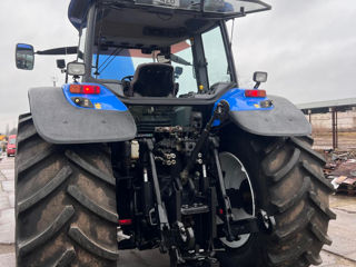 New Holland TM190 foto 6