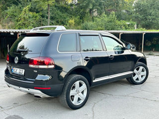 Volkswagen Touareg foto 6