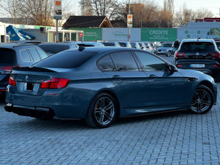 BMW 5 Series foto 3