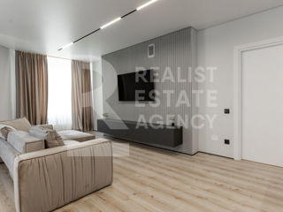 Apartament cu 3 camere, 90 m², Buiucani, Chișinău foto 8