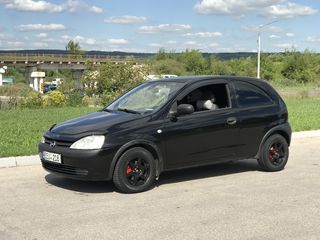 Opel Corsa foto 3