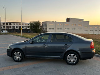 Skoda Octavia foto 2