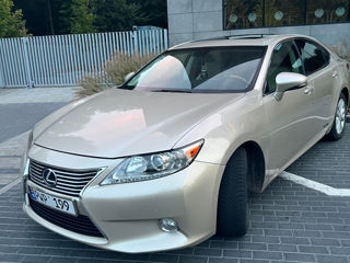 Lexus ES Series